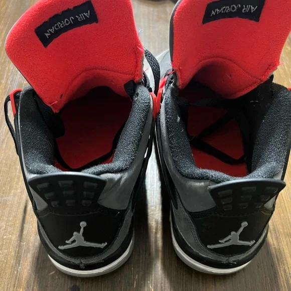 Jordan | Shoes | Air Jordan 4 Infrared Size 4y Great  display picture 1